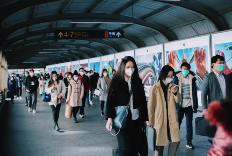 中国、1400万人が通勤時間60分以上 - 中国経済新聞