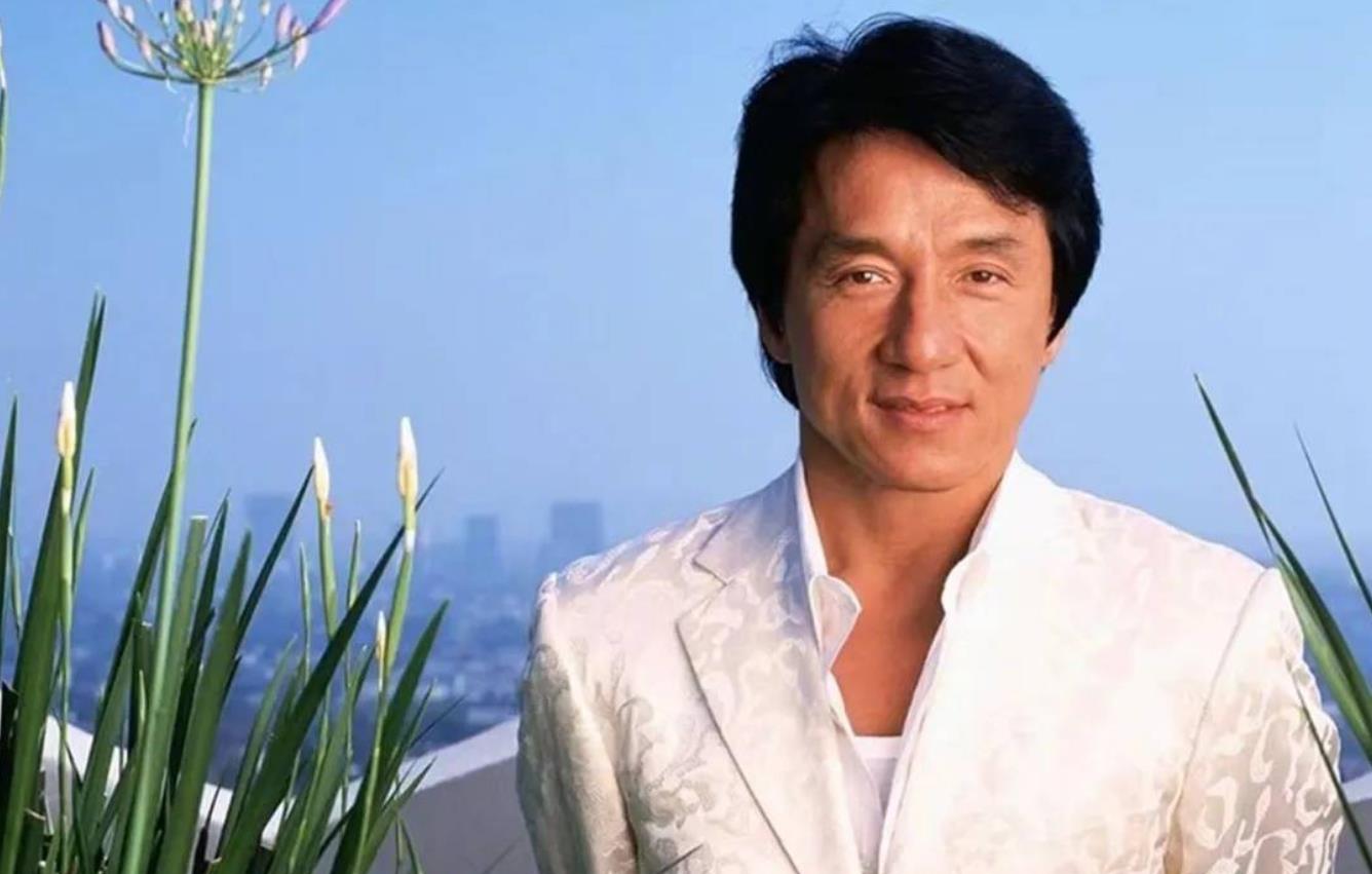 ジャッキー・チェン 3CD　【期間限定値下げ中】 ジャッキー・チェン 3CD 【期間限定値下げ中】 Amazon.co.jp